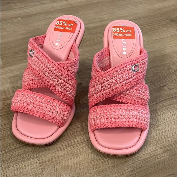 NWT Coach Quinti Womens Knit Slip On Heels Sz 6 - Picture 1 of 3